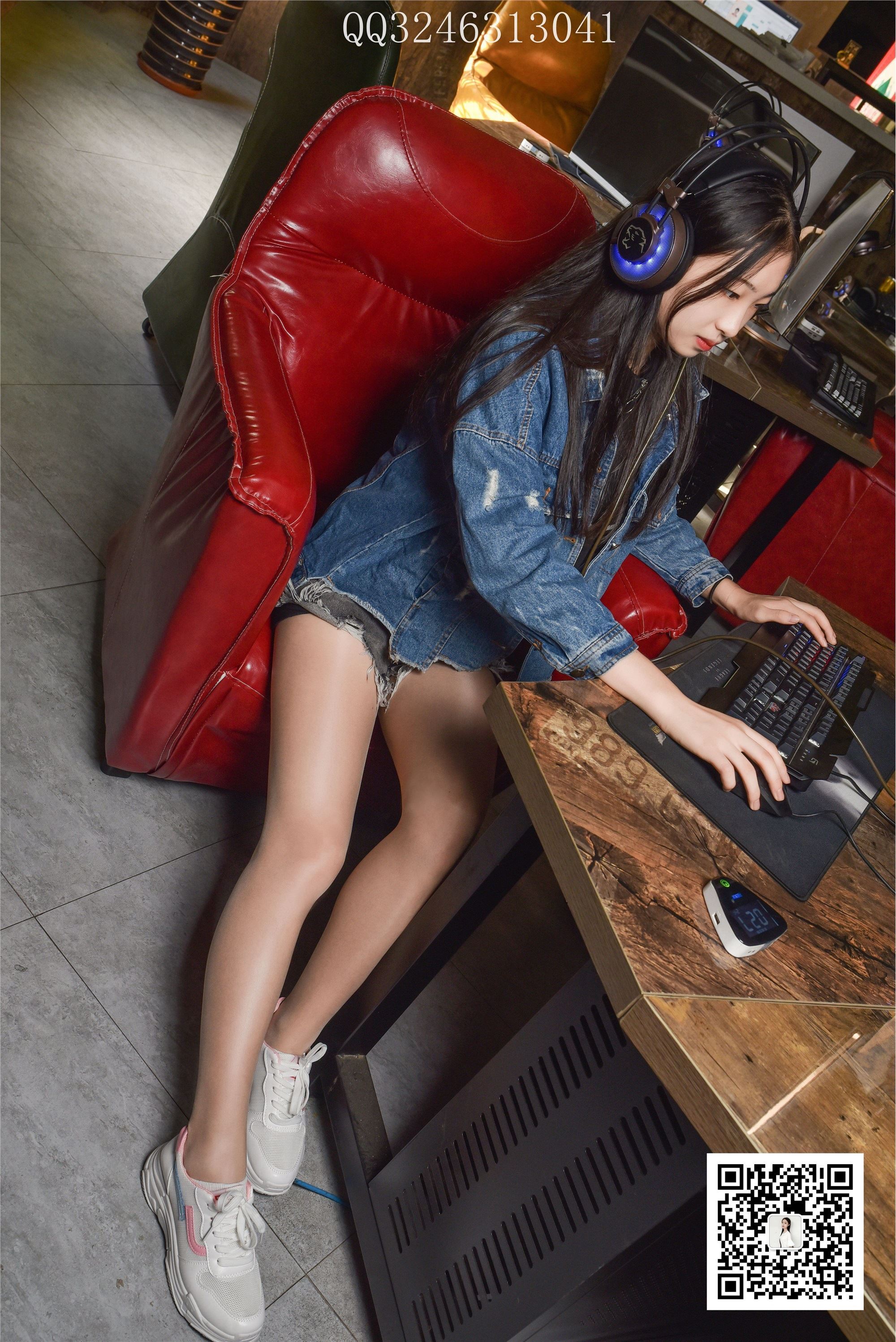 Big life model shot No.087 Wenwen - Internet cafe girl